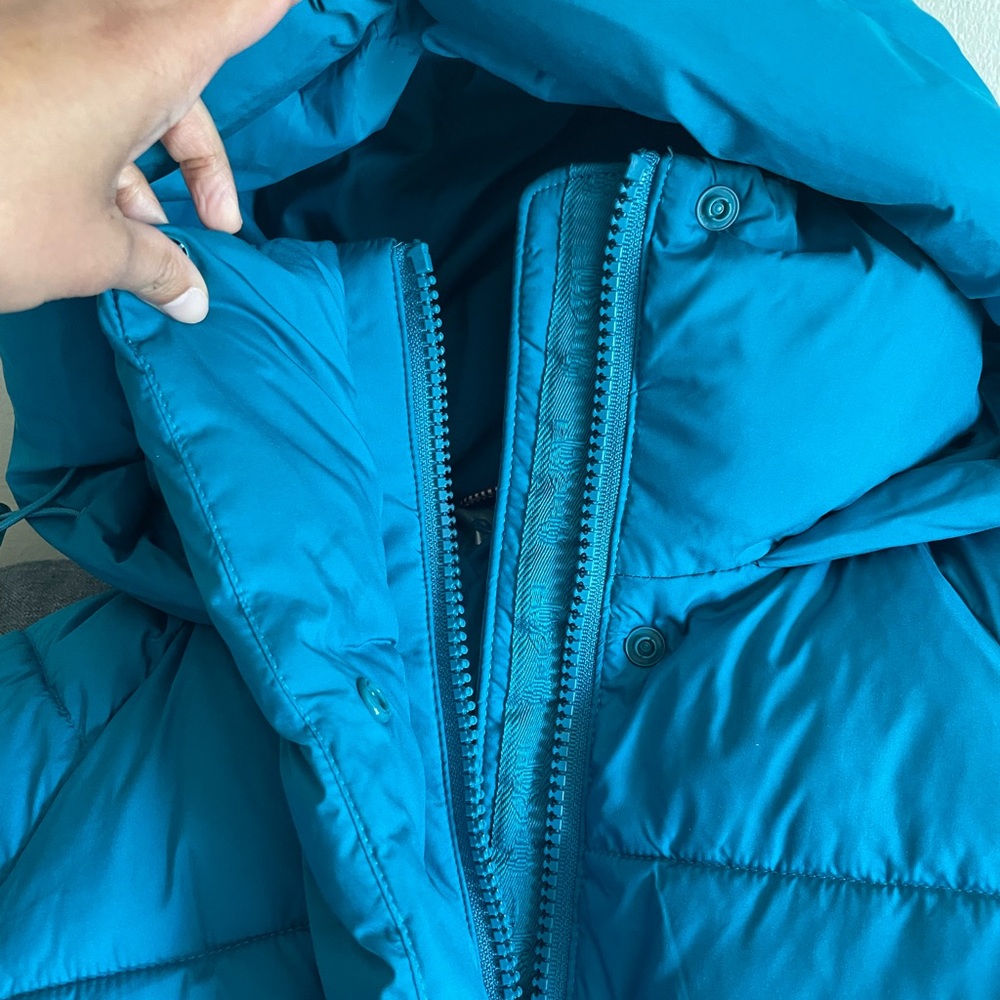 Levi's Women's Selma Hooded Puffer Jacket